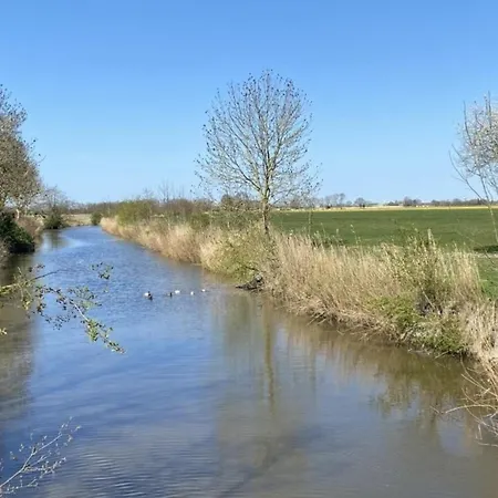 Diekshoern An Der Nordsee Elbe Am Nord-ostsee-kanal * Ramhusen